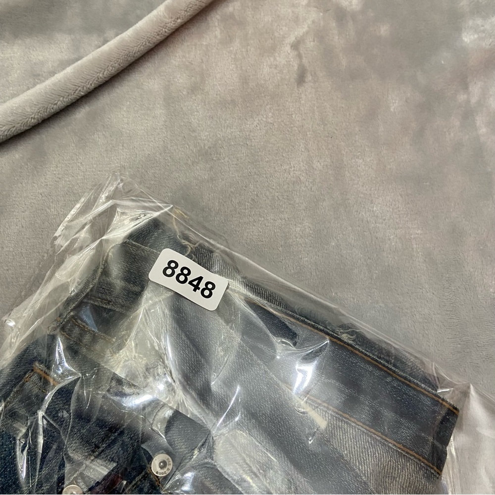 rag & bone/JEAN Boyfriend Buckley Ripped-Knee Jeans 28848 - Picture 12 of 13